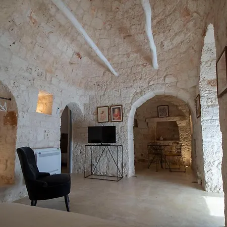 White Moon * Ostuni