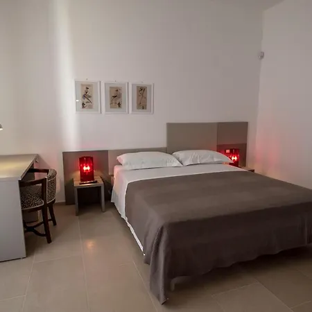 White Moon Apartment